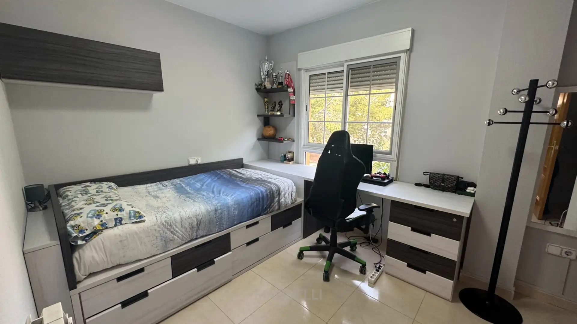 Habitación de Casa o chalet en venta en Elda con Jardín privado y Balcón
