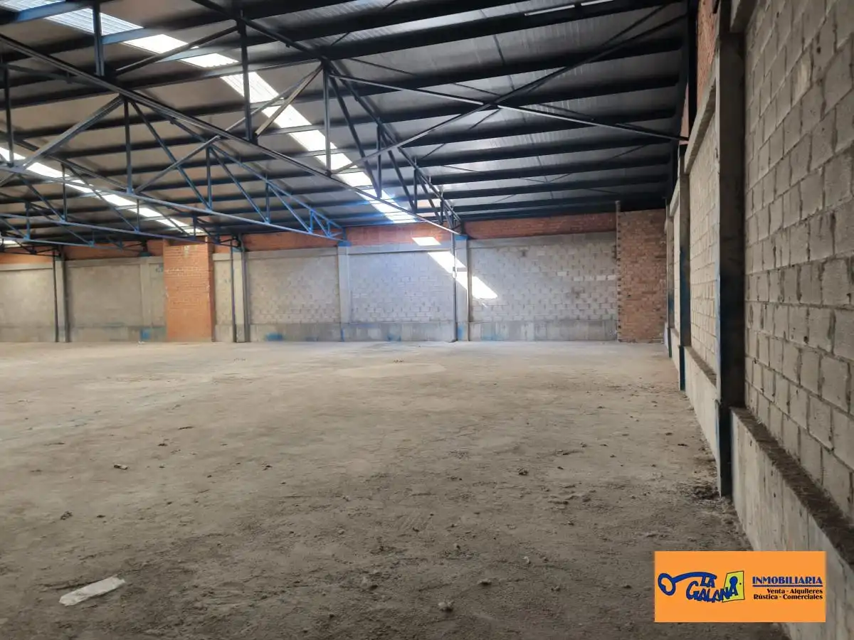 Local commercial à vendre à Valdepeñas, imagen 2