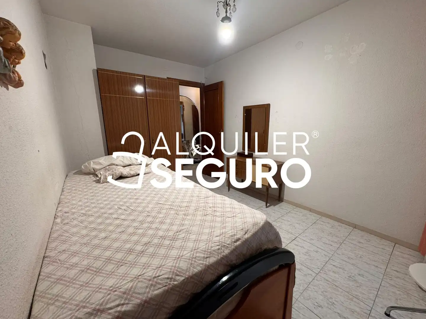Bedroom of Flat for rent in Madrid  with Heating and Furnished