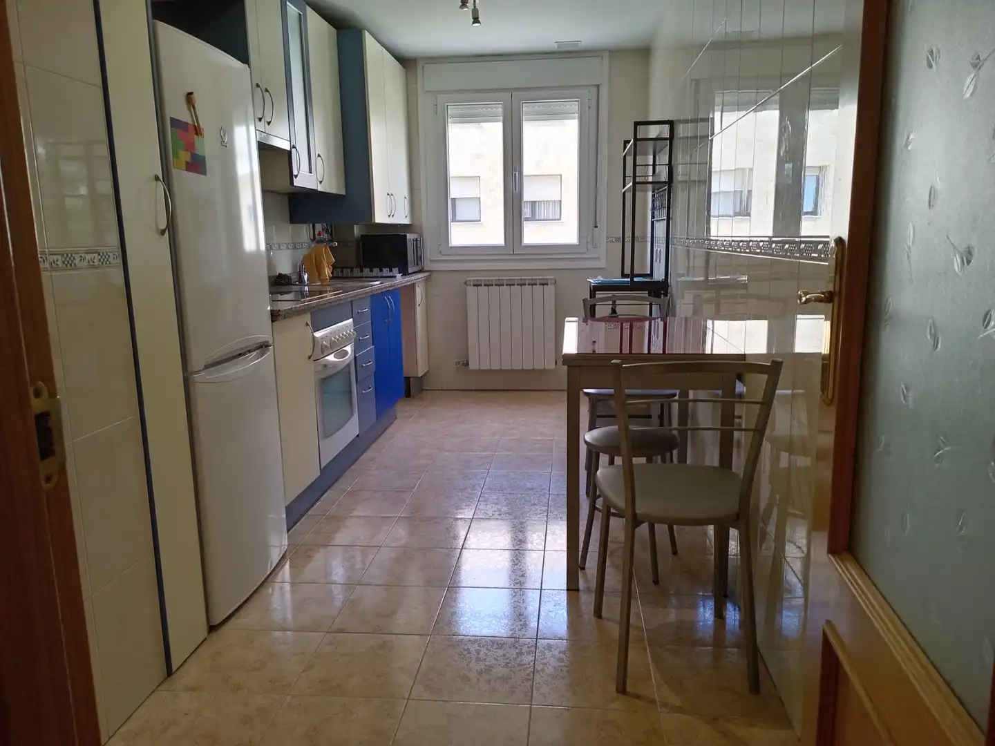 Cocina de Piso de alquiler en Carbajosa de la Sagrada con Calefacción, Trastero y Horno