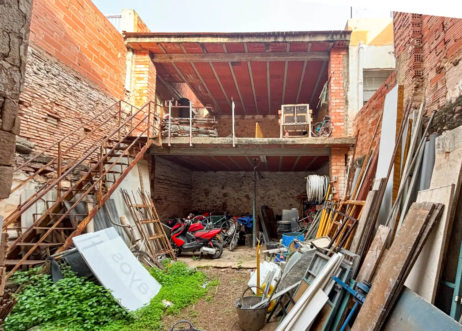 Casa adosada en venta en Carrer Sant Antoni, 16, Casco Antiguo