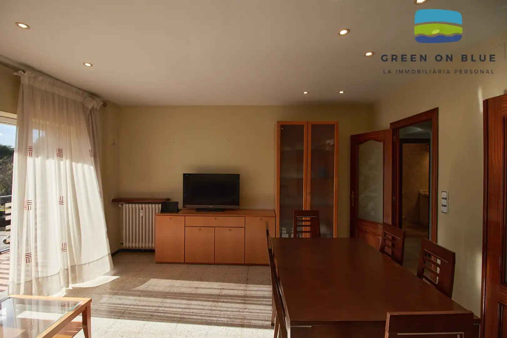 Comedor de Piso en venta en Figueres con Aire acondicionado, Balcón y Alarma