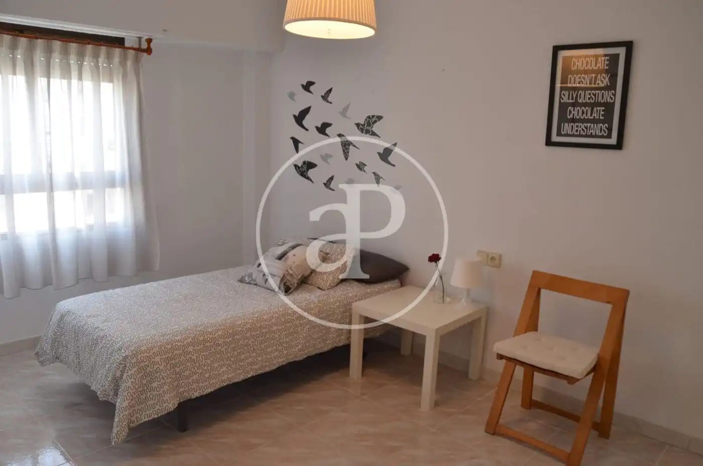 Habitación de Piso de alquiler en Valencia con Amueblado y Balcón