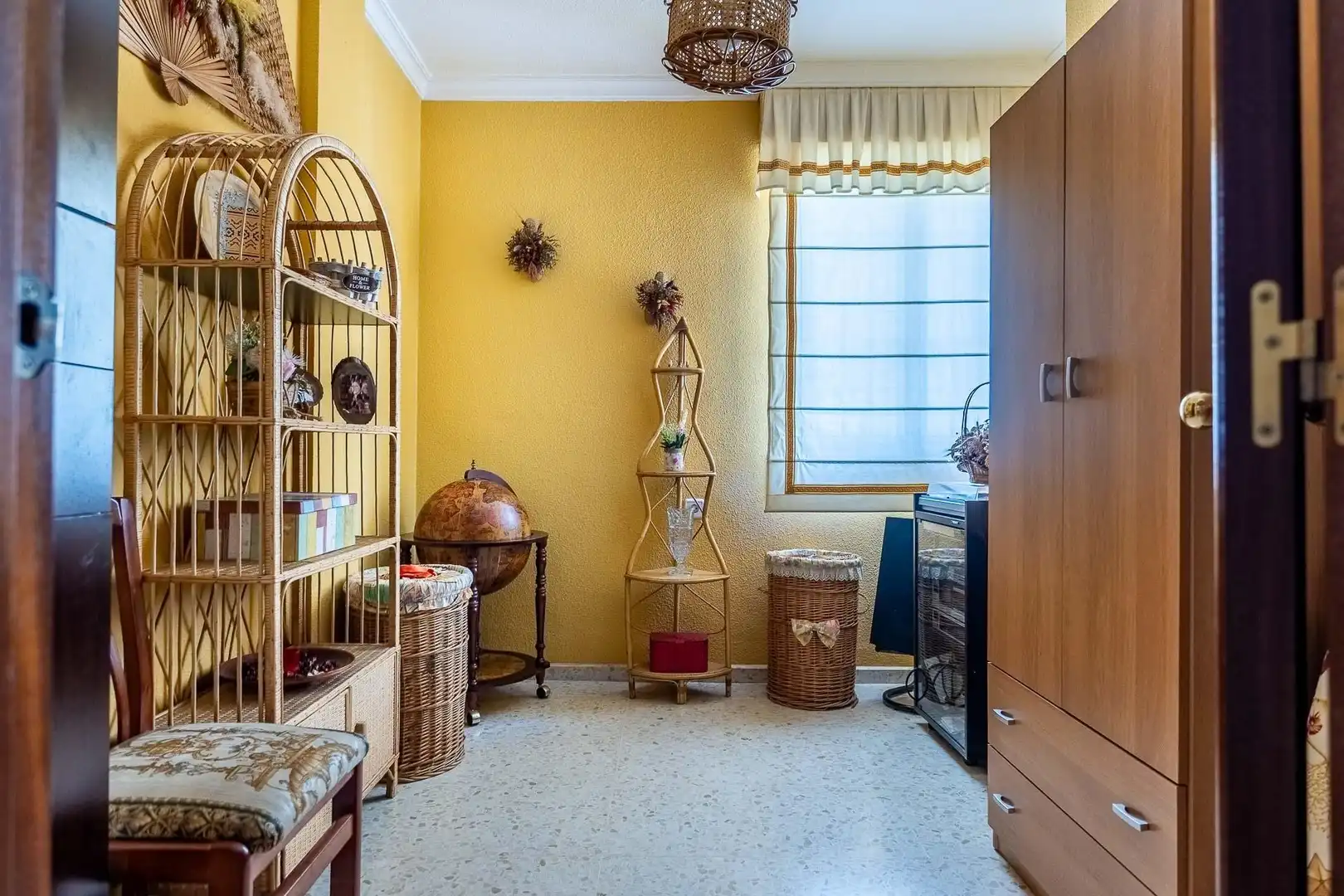Bedroom of Flat for sale in Dos Hermanas  with Air Conditioner, Terrace and Balcony