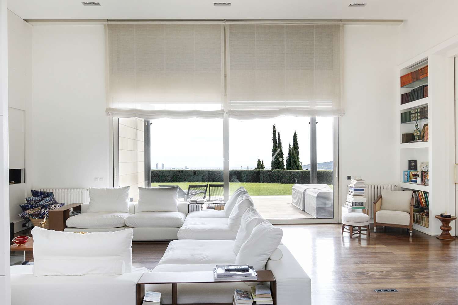 Sala d'estar de Casa o xalet en venda en  Barcelona Capital amb Aire condicionat, Calefacció i Terrassa