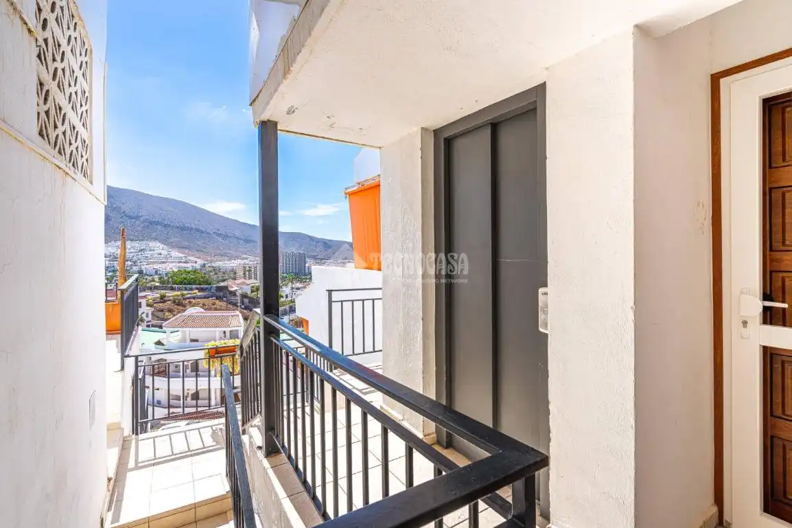 Piso con piscina en venta en C. la Colina, imagen 11