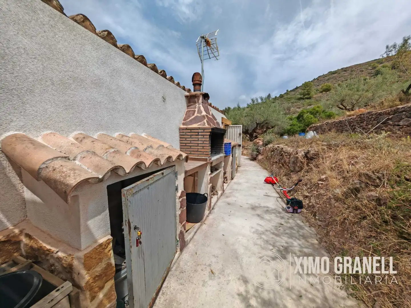 Vista exterior de Casa o xalet en venda en Chóvar amb Calefacció i Moblat