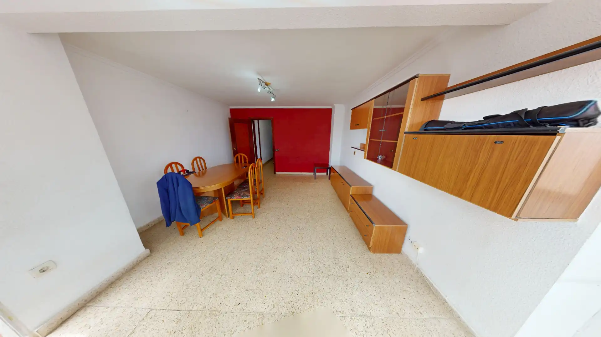 Wohnung zum Verkauf in Alicante / Alacant mit Parkett, Terrasse und Möbliert