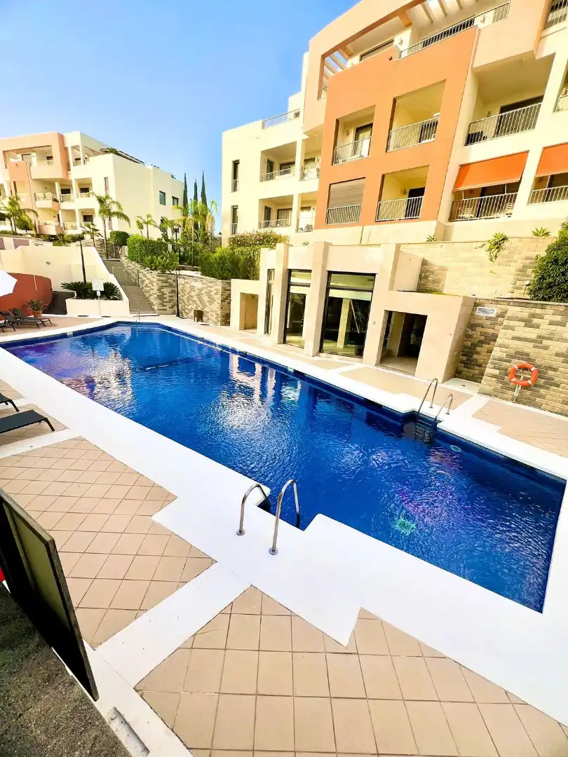 Appartement avec piscine à vendre à Urbanizacion los Altos de los Monteros 5, imagen 17