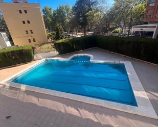 Piscina de Pis en venda en Salou amb Aire condicionat, Calefacció i Jardí privat