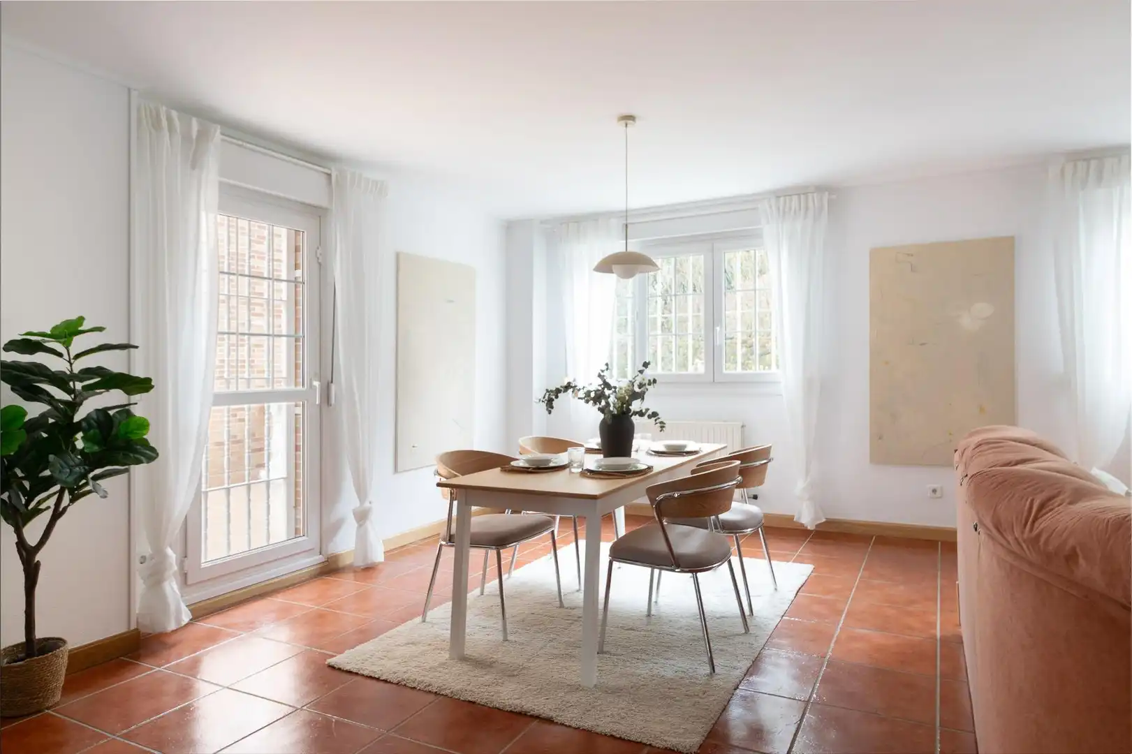Comedor de Casa o chalet en venta en Huarte / Uharte con Calefacción, Jardín privado y Terraza