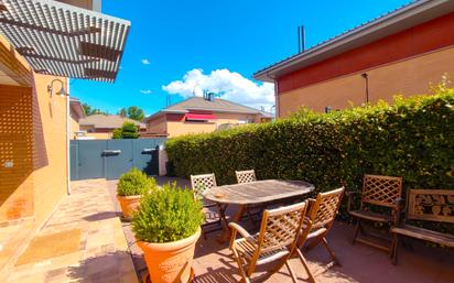 Terrace of Single-family semi-detached for sale in Villalbilla  with Air Conditioner and Terrace