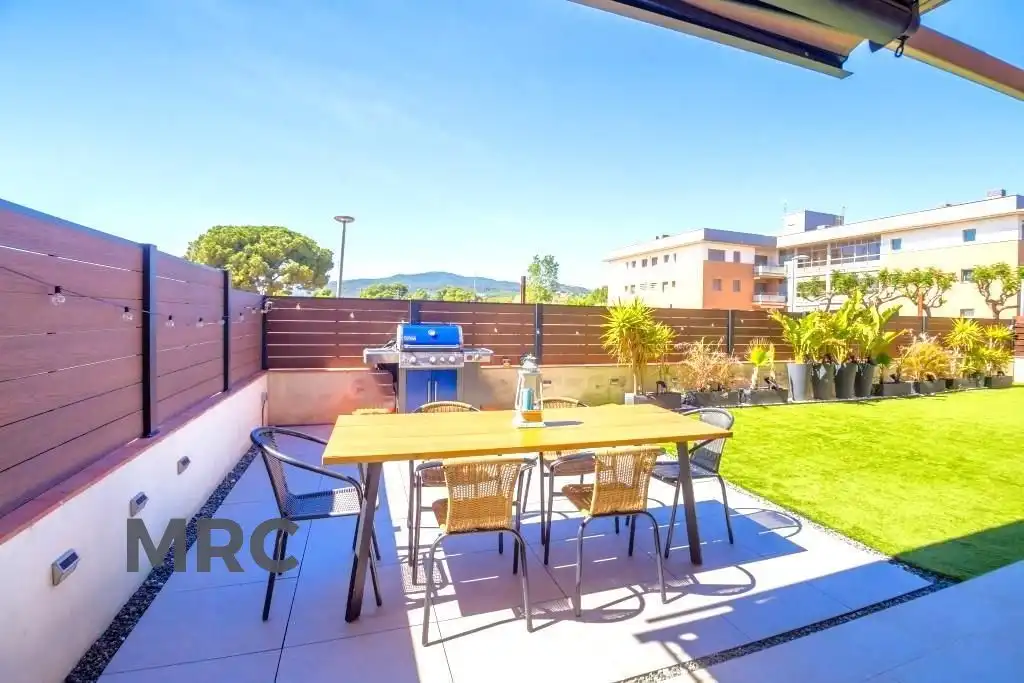 Terraza de Piso en venta en Calonge i Sant Antoni con Calefacción, Parquet y Terraza