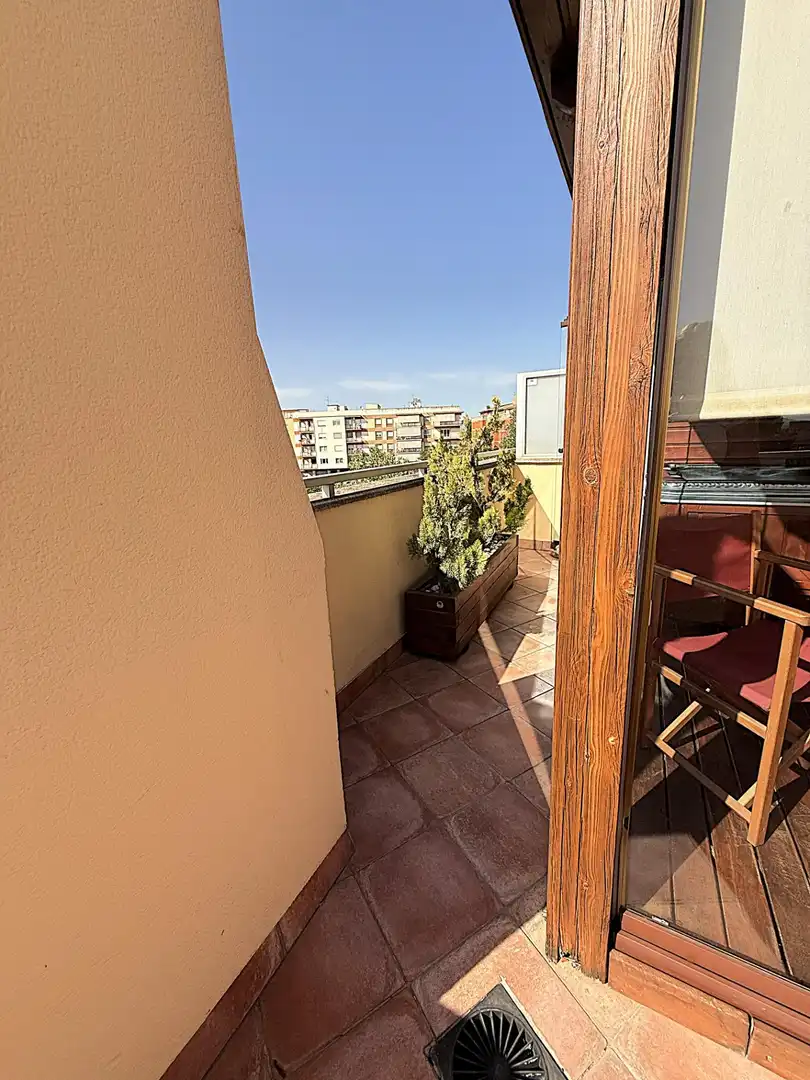 Balcony of Attic for sale in Valls  with Air Conditioner, Heating and Private garden