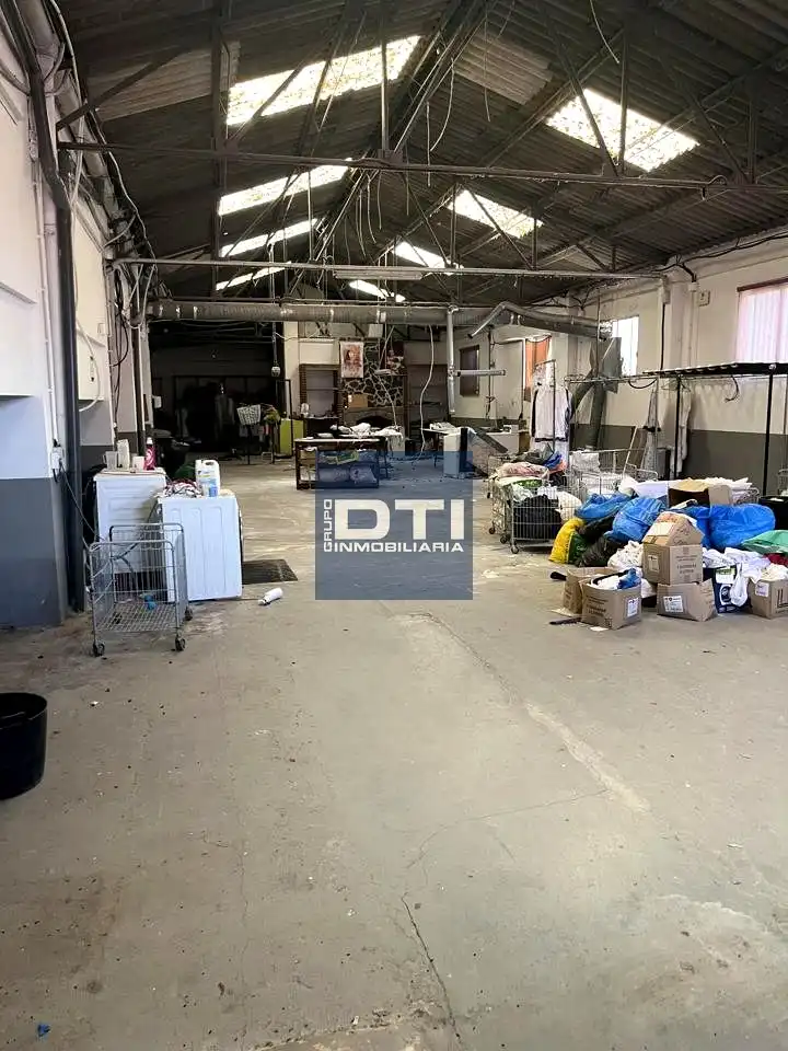 Industrial building for sale in Calle Carmen, imagen 6