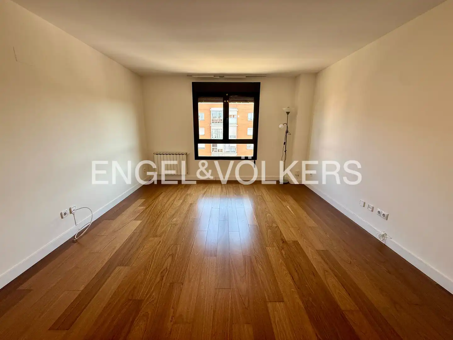 Sala de estar de Piso de alquiler en Madrid con Aire acondicionado, Calefacción y Piscina