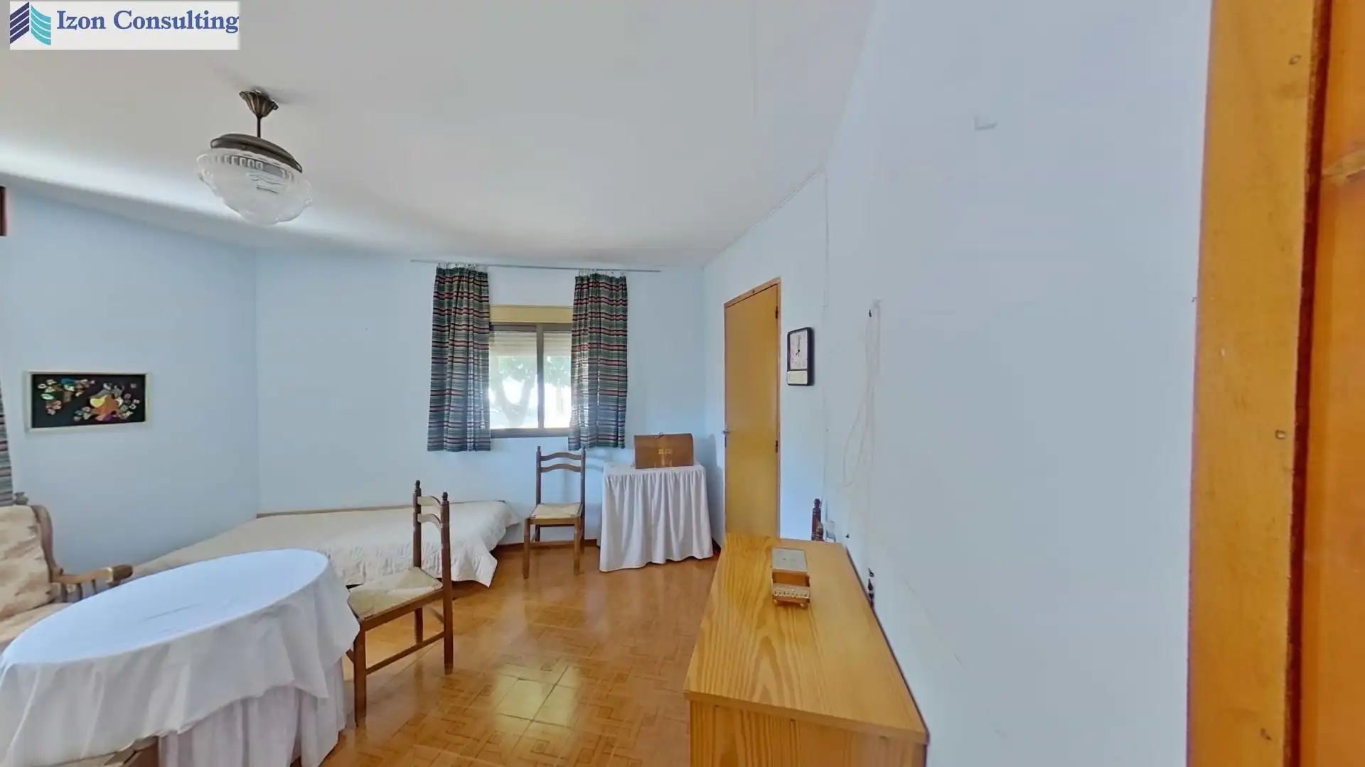 Dormitori de Casa o xalet en venda en Bienservida amb Calefacció, Terrassa i Traster