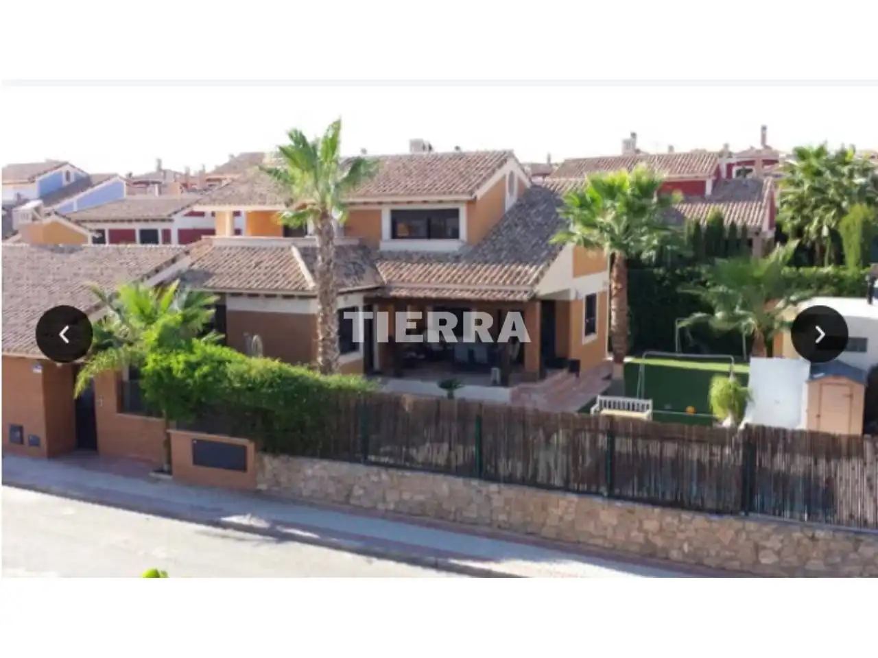 Villa avec piscine à vendre à Calle Ramón Gaya