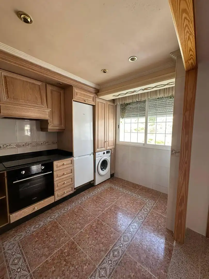 Cocina de Piso de alquiler en Elda con Amueblado