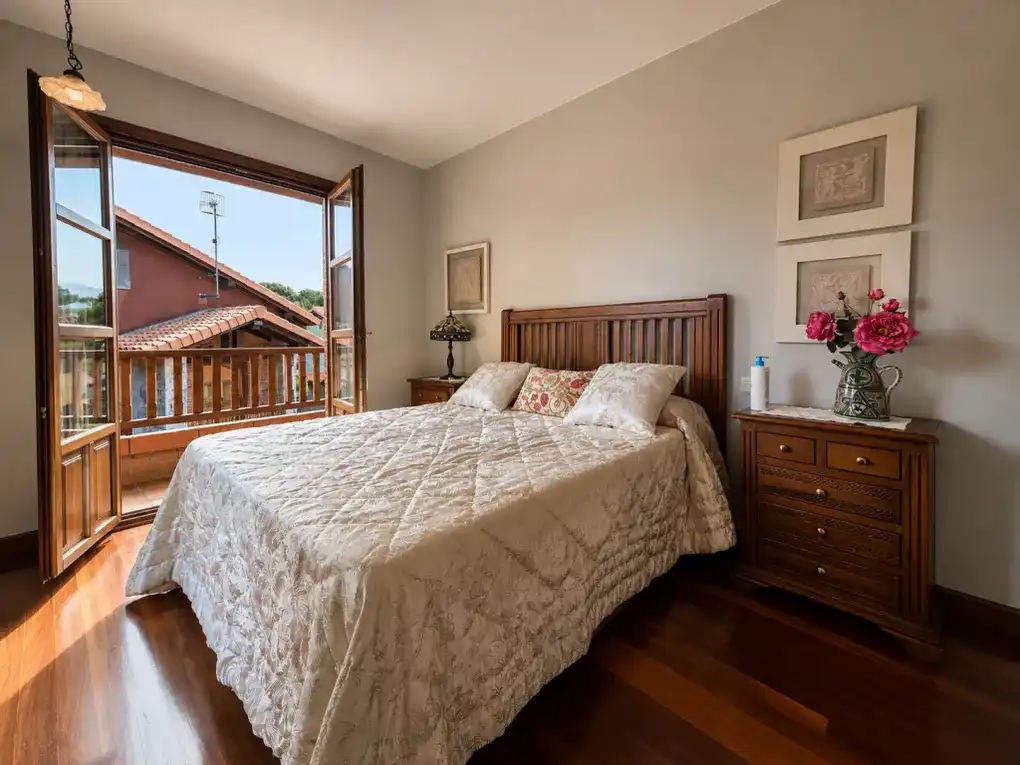Habitación de Casa o chalet en venta en Ribadedeva con Calefacción, Jardín privado y Terraza