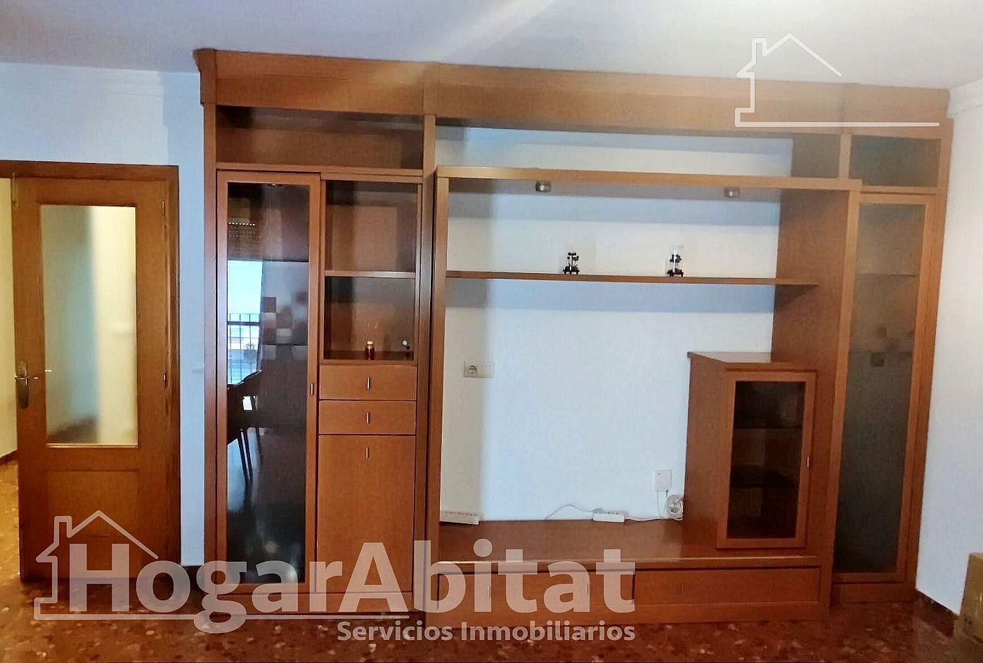 Living room of Flat for sale in Algemesí  with Air Conditioner, Terrace and Storage room