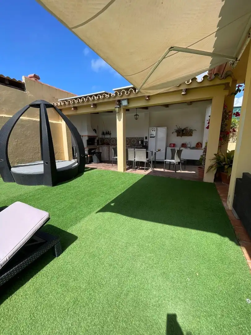 Terrace of Houses for sale in Algeciras  with Air Conditioner, Private garden and Swimming Pool
