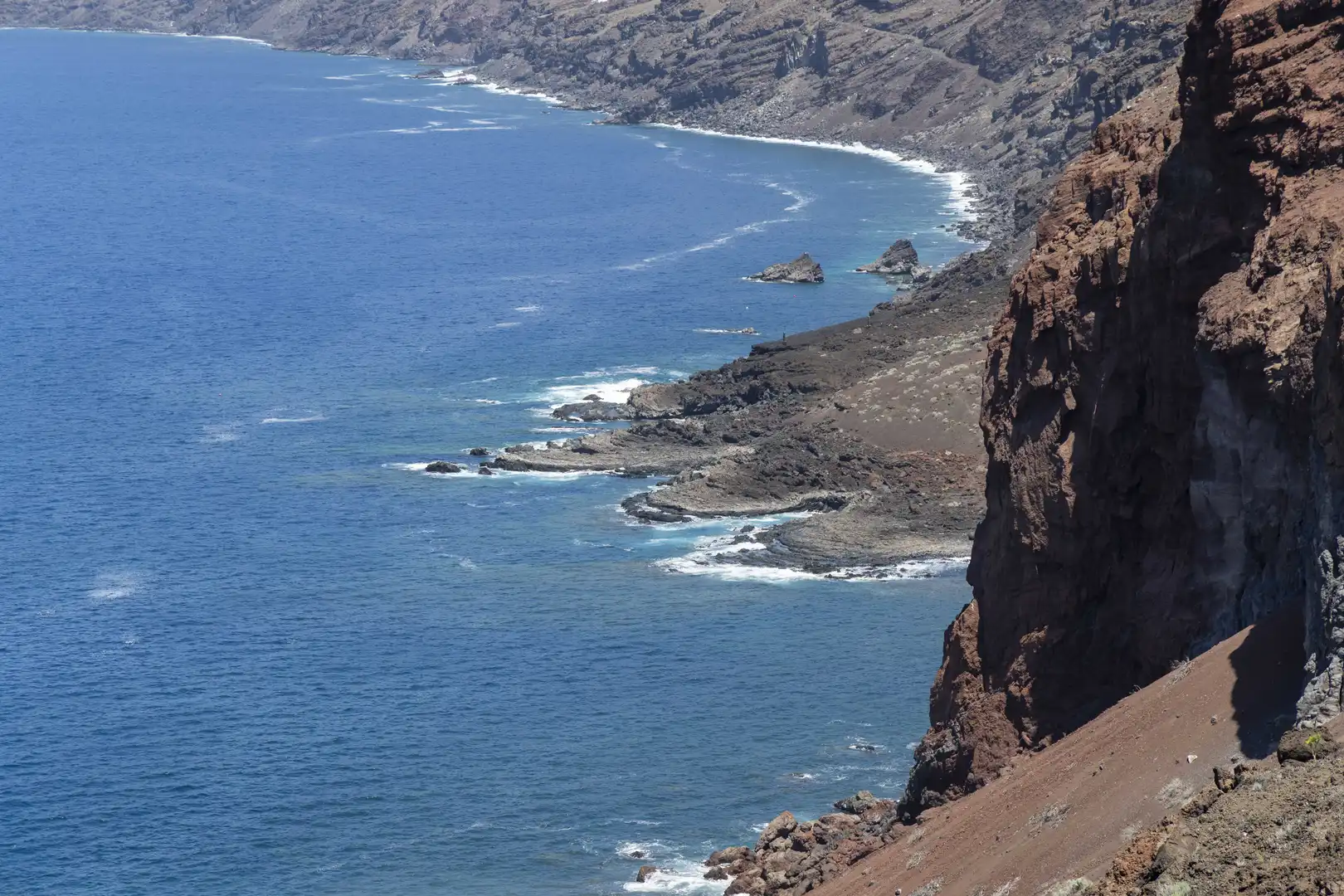 Vista exterior de Casa o xalet en venda en El Pinar de El Hierro amb Terrassa, Traster i Balcó
