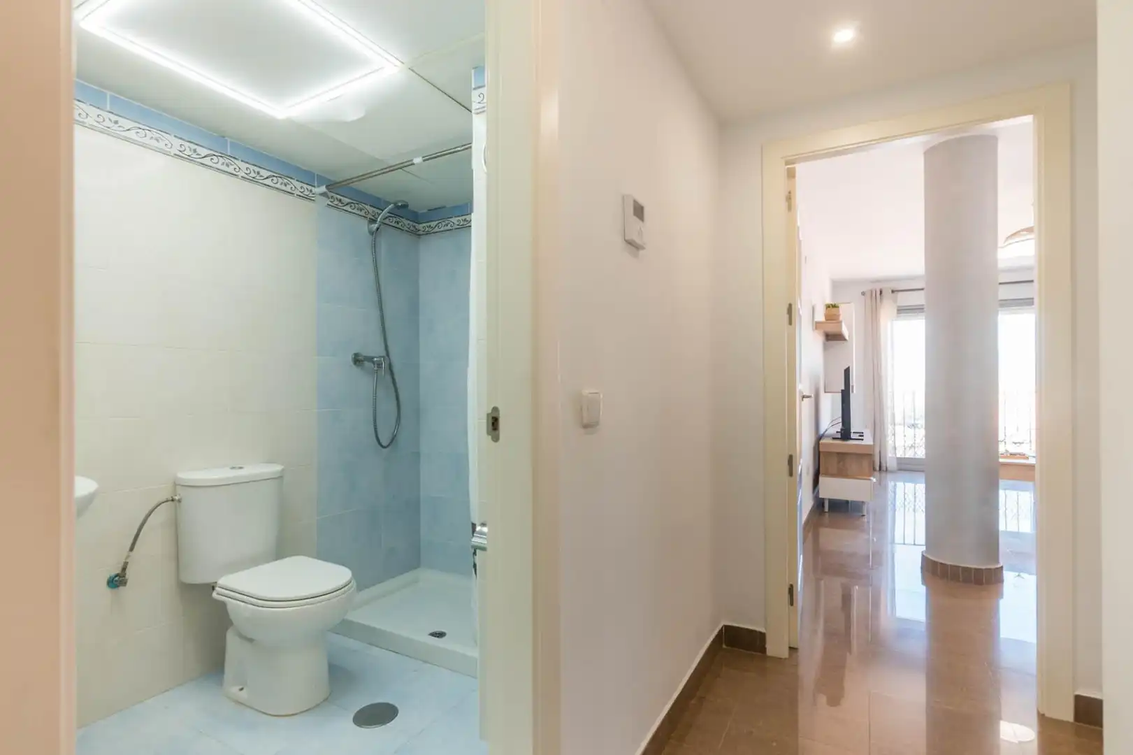 Bathroom of Flat for sale in Murcia  with Air Conditioner, Balcony and Alarm