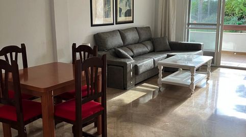 Foto 3 de Casa adosada en venta en La Concha - Resina Golf, Estepona