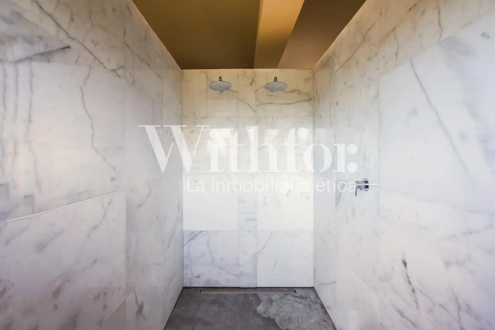 Baño de Casa o chalet en venta en La Pera con Calefacción, Jardín privado y Terraza