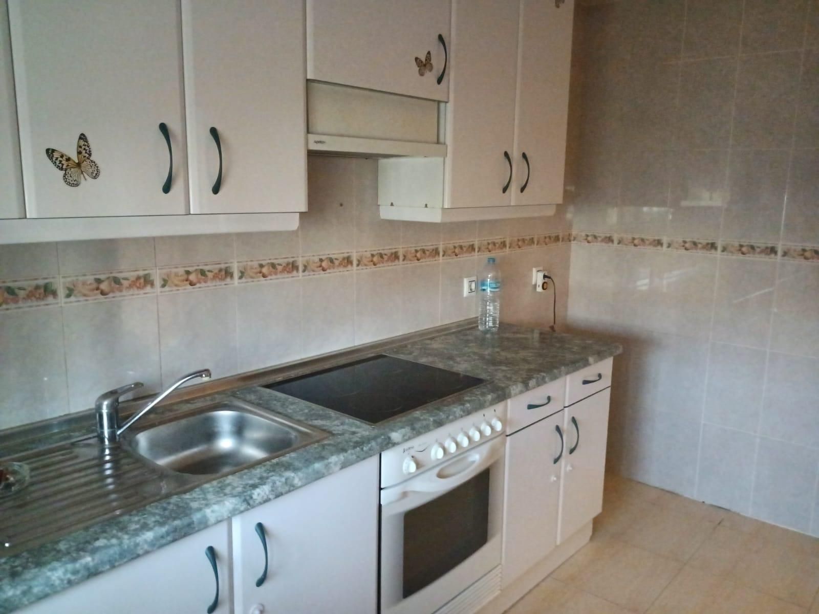 Kitchen of Single-family semi-detached for sale in Magán  with Air Conditioner, Heating and Private garden