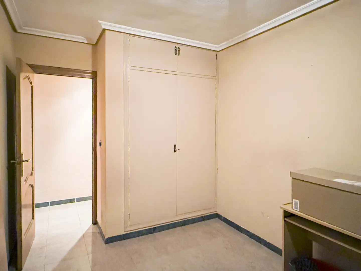 Bedroom of Flat for sale in Vila-real  with TV