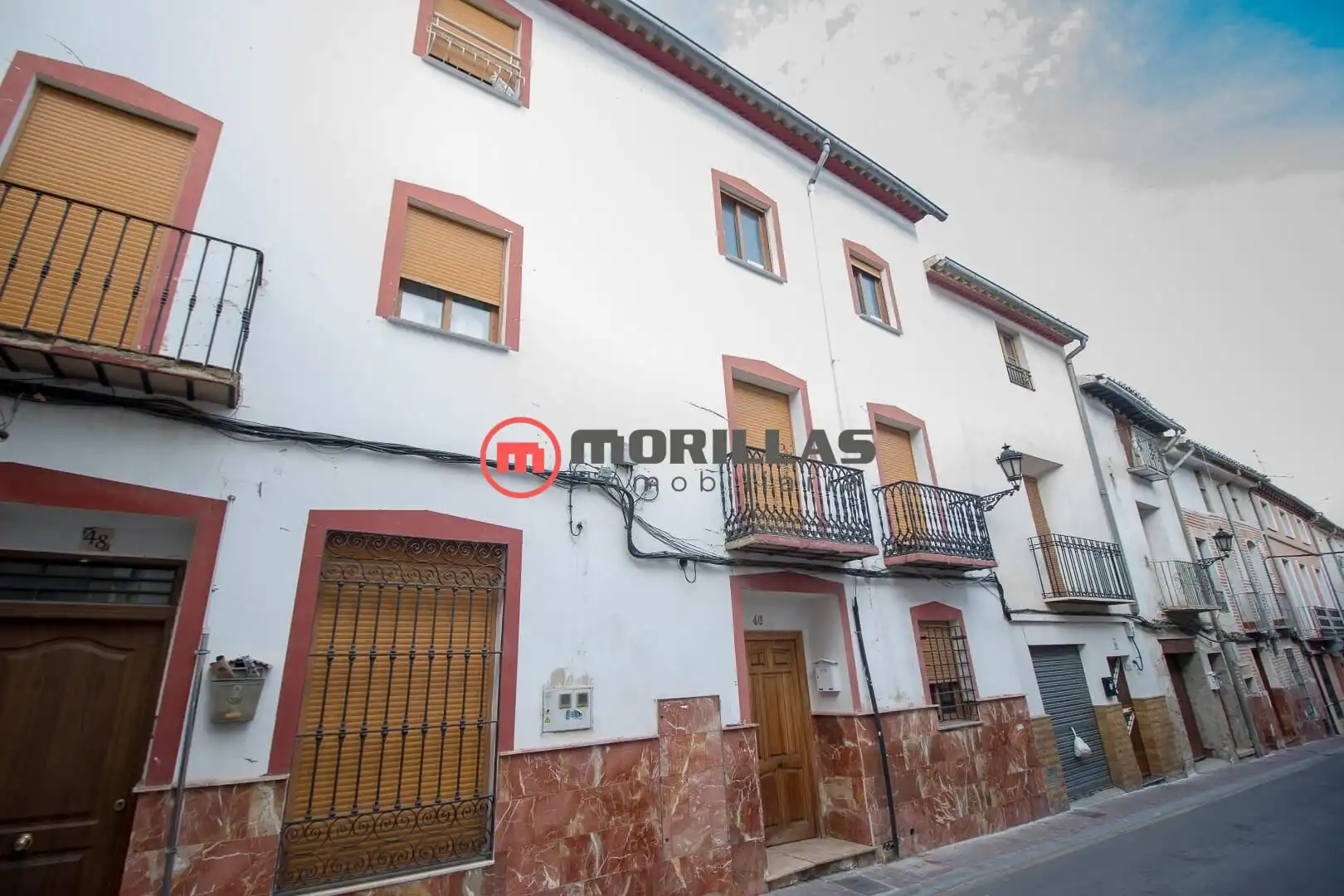 Piso con terraza en venta en Calle MAYRENA 46