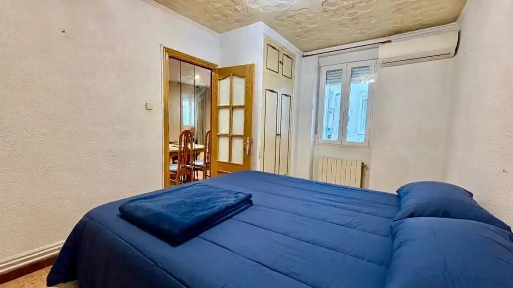Bedroom of Flat for rent in Arganzuela