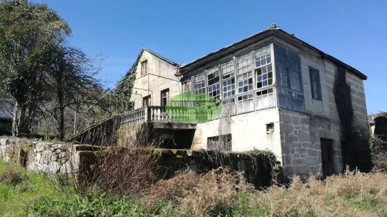 Vista exterior de Casa o xalet en venda en Punxín amb Jardí privat, Terrassa i Traster