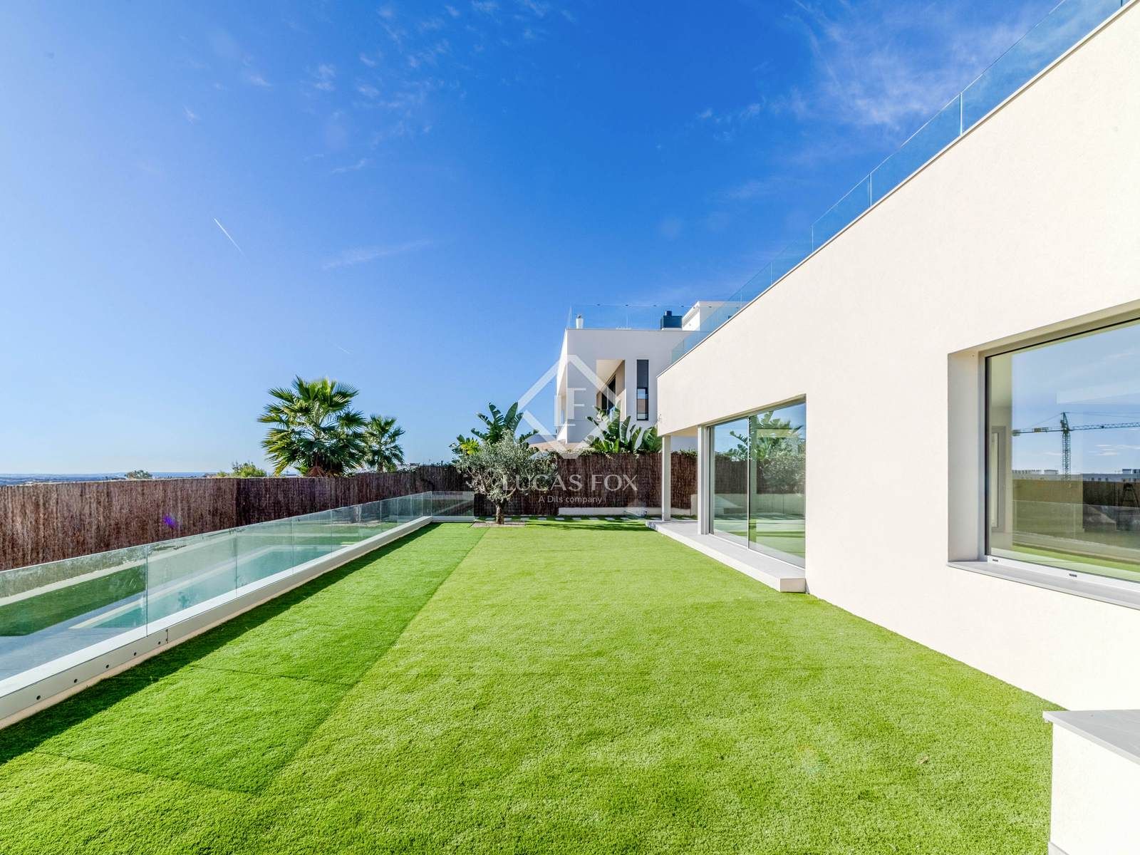 Garden of House or chalet for sale in Sitges  with Air Conditioner, Heating and Private garden