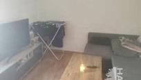 Living room of Flat for sale in  Madrid Capital