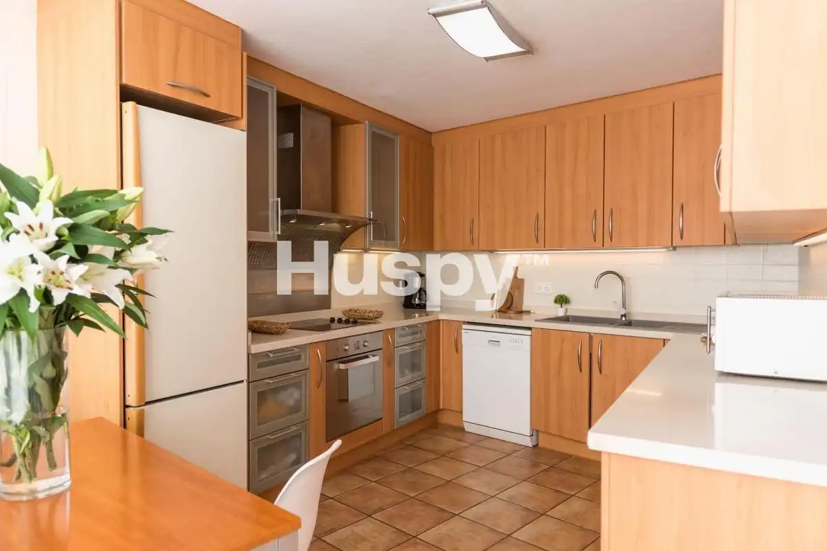 Casa con terraza en venta en Carrer Madrid, imagen 5