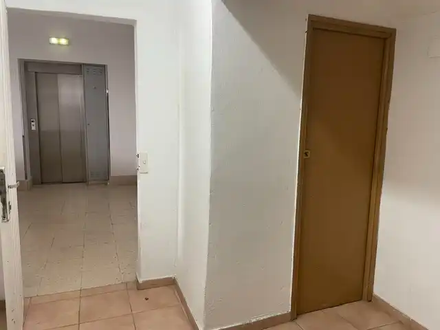Piso en venta en Avilés con Calefacción, Parquet y Terraza