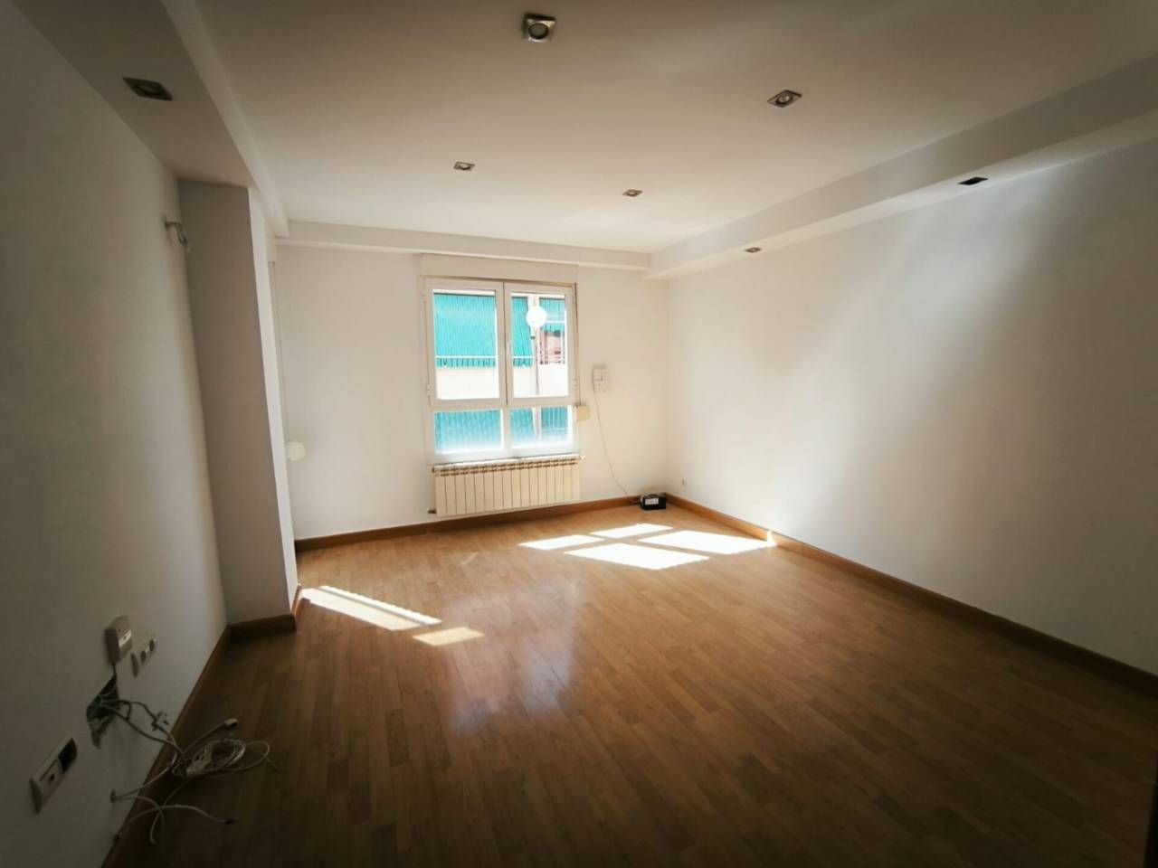Sala d'estar de Pis en venda en  Albacete Capital amb Aire condicionat, Calefacció i Balcó