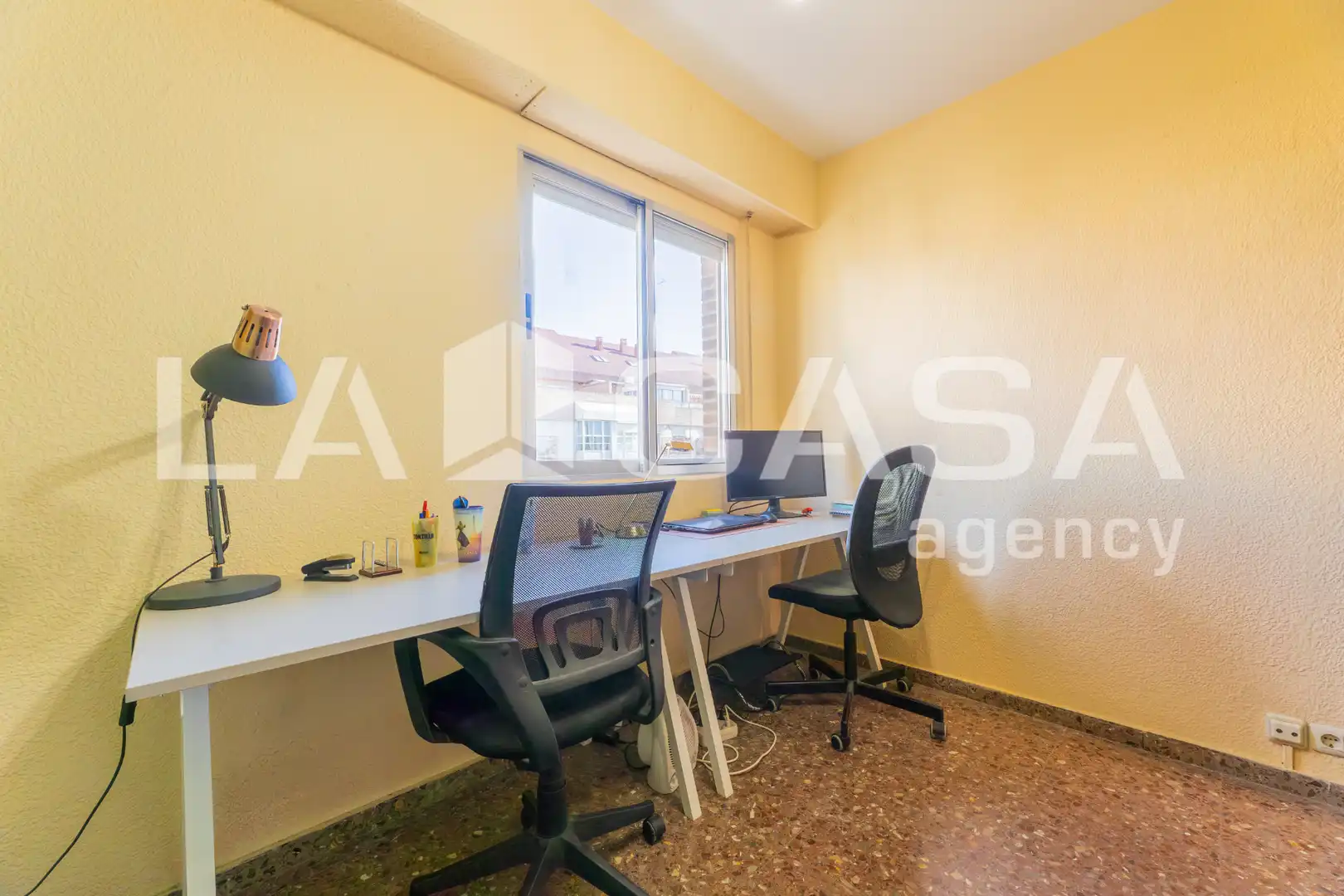 Piso en venta en Valencia con Balcón