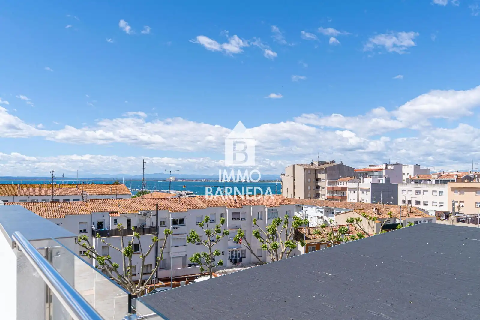 Vista exterior de Piso en venta en Roses con Aire acondicionado, Calefacción y Terraza