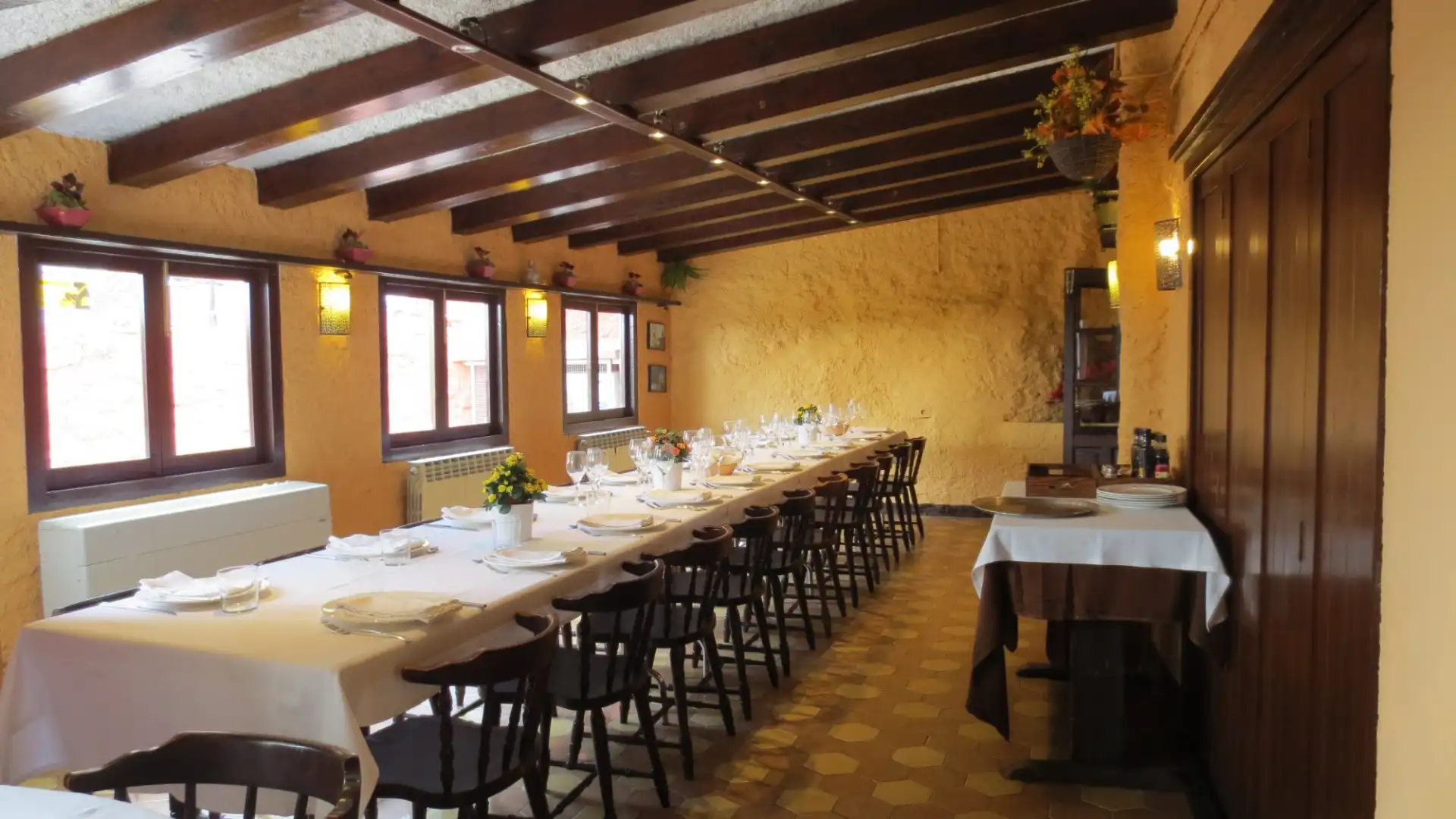 Local en traspaso en Sant Cugat del Vallès con Aire acondicionado, Terraza y Amueblado