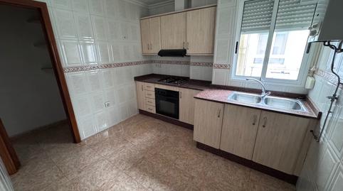 Photo 5 of Flat for sale in Calle de Cristóbal Amorós, El Carril - Paseo de Chapi, Villena