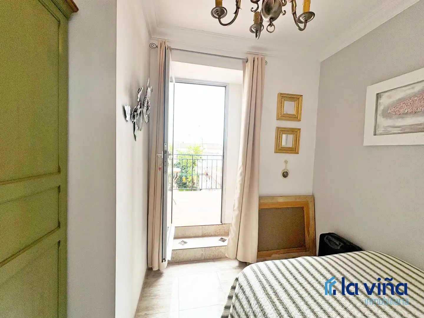Habitación de Casa o chalet en venta en Aguadulce (Sevilla) con Calefacción, Jardín privado y Terraza