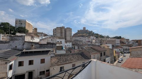 Gran Casa con Huerto y Cochera en la Calle Arroyo junto al Teatro de Alcaudete