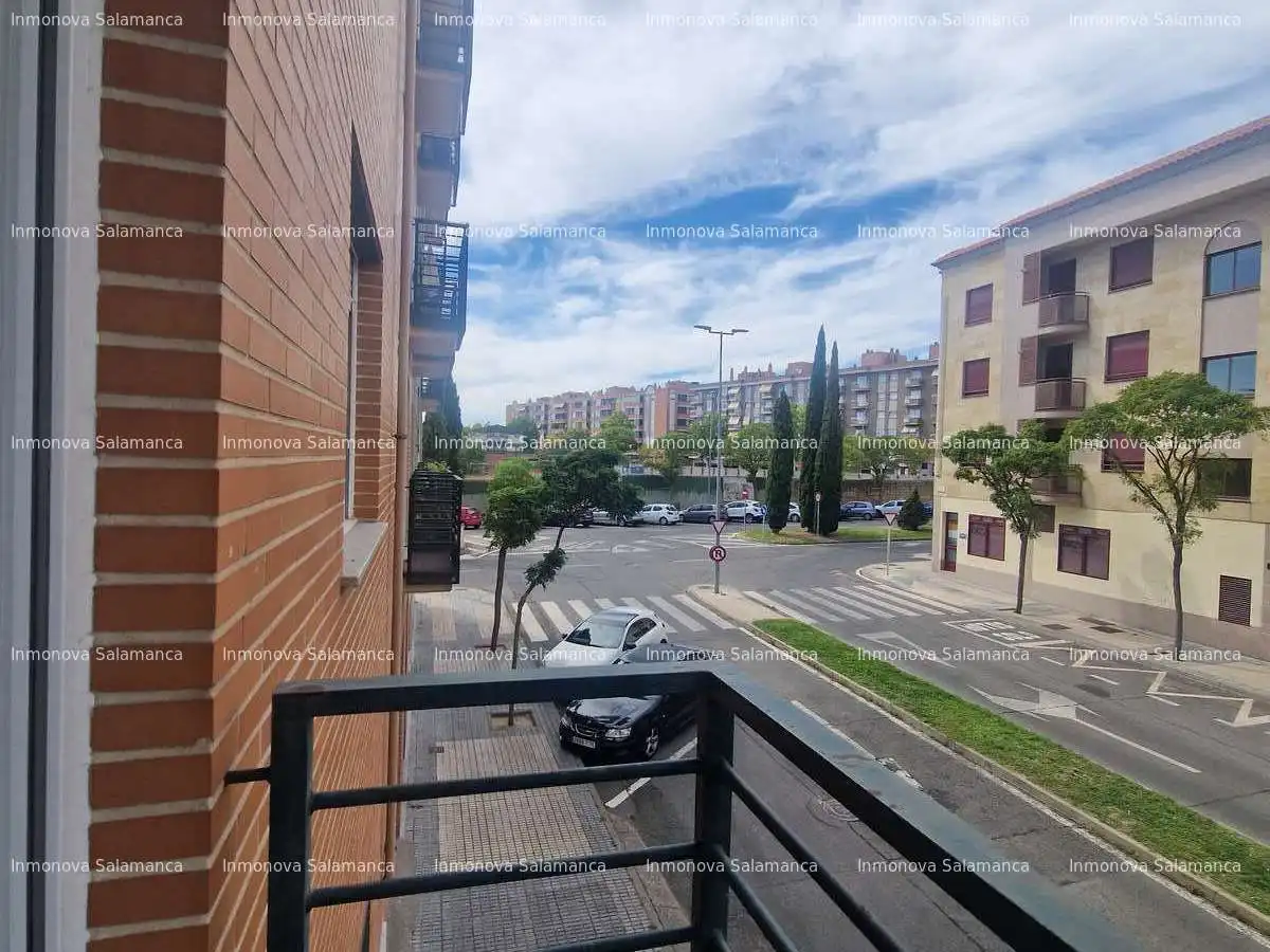 Flat with balcony to rent in Rollo - Puente Ladrillo, imagen 10