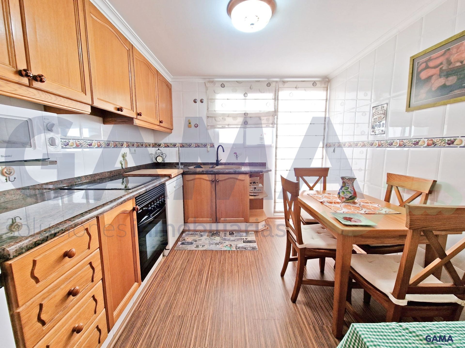 Kitchen of Flat for rent in Alzira  with Air Conditioner and Furnished