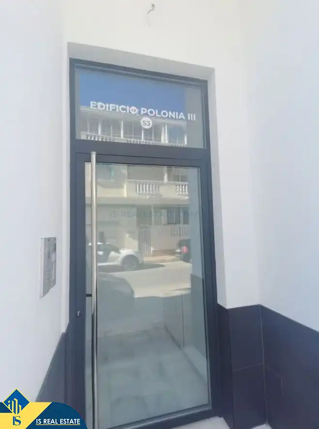 Apartamento con piscina en venta en Centro, imagen 2