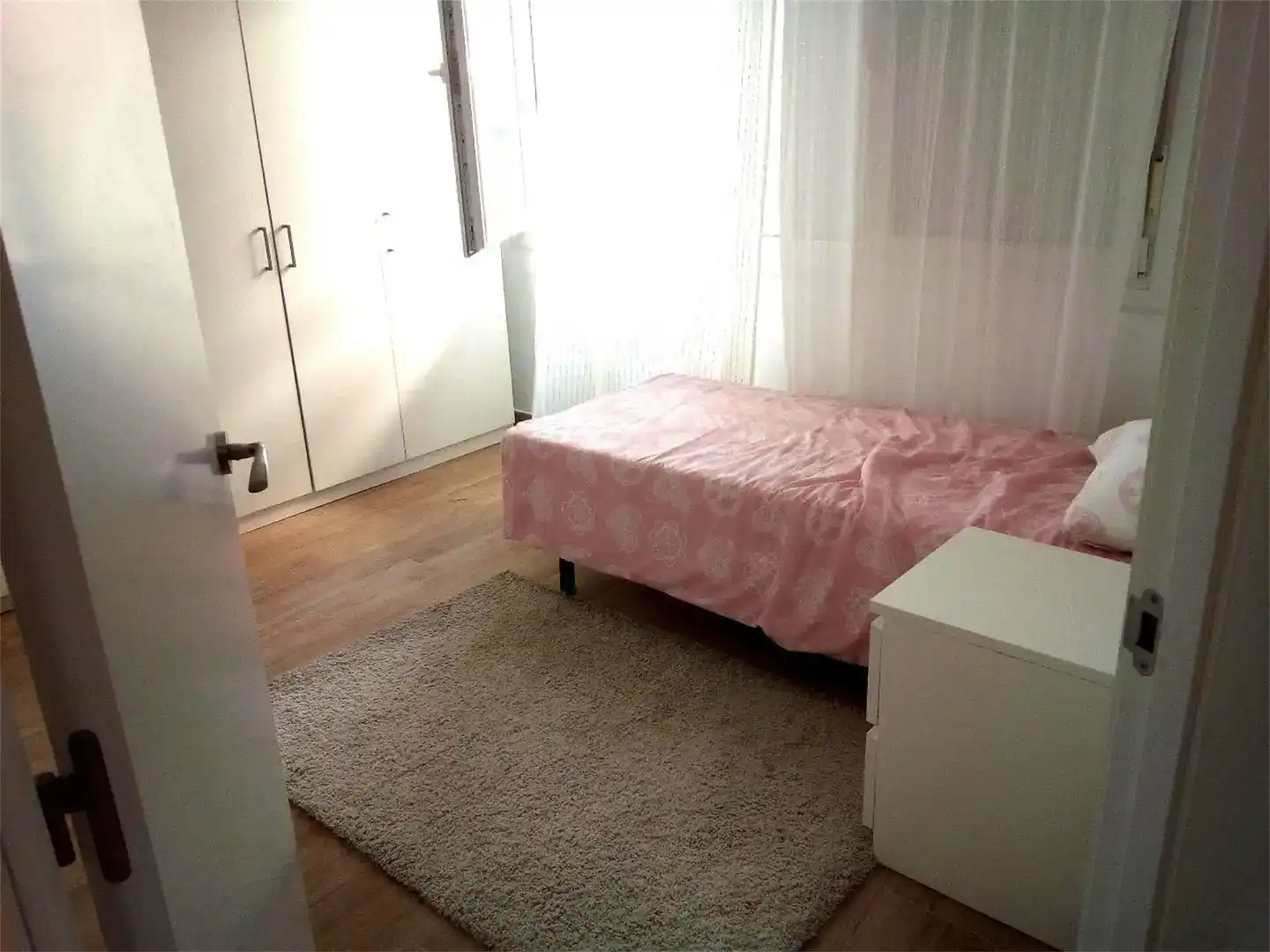 Dormitori de Planta baixa en venda en Abanto y Ciérvana-Abanto Zierbena amb Jardí privat, Traster i Moblat